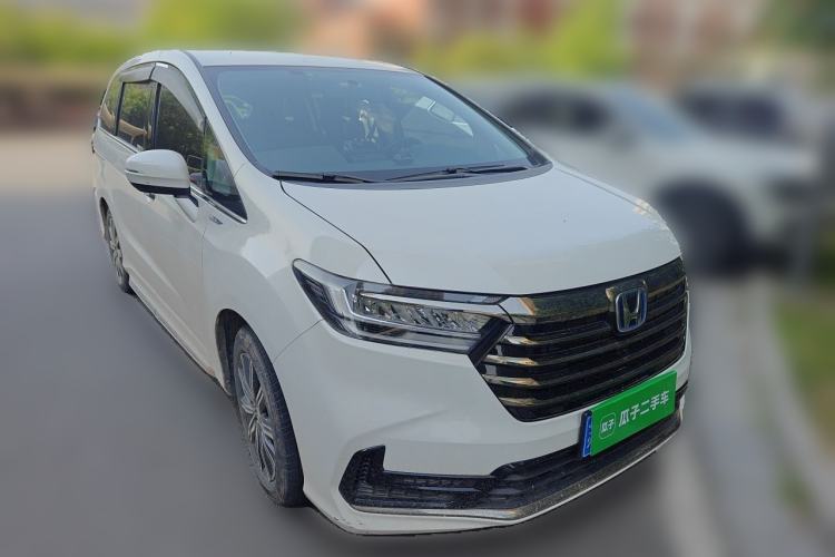 Used Honda Odyssey 2022 2.0L eHEV Sharp Enjoyment Edition Front Right 45 Deg