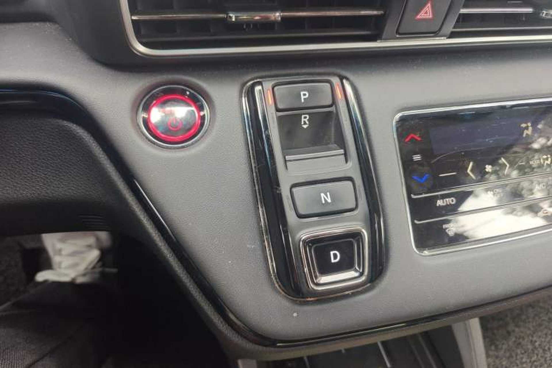 Used Honda Odyssey 2022 2.0L eHEV Sharp·Luxury Edition Gear Lever