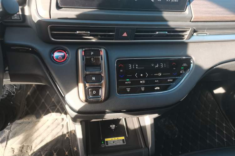 Used Honda Odyssey 2022 2.0L eHEV Sharp·Luxury Edition Gear Lever