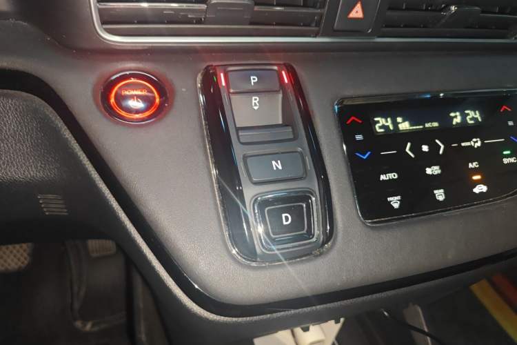 Used Honda Odyssey 2022 2.0L eHEV Sharp Enjoyment Edition Gear Lever