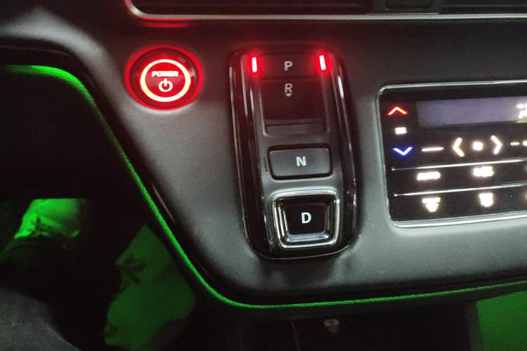 Used Honda Odyssey 2022 2.0L eHEV Sharp Enjoyment Edition Gear Lever