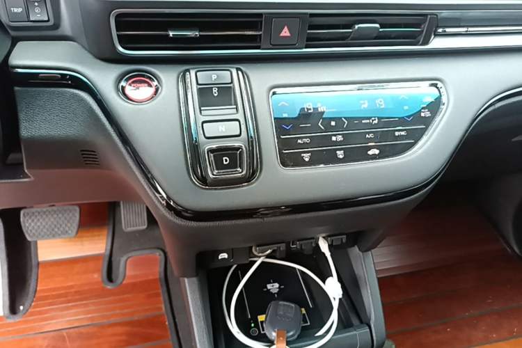 Used Honda Odyssey 2022 2.0L eHEV Sharp Enjoyment Edition Gear Lever