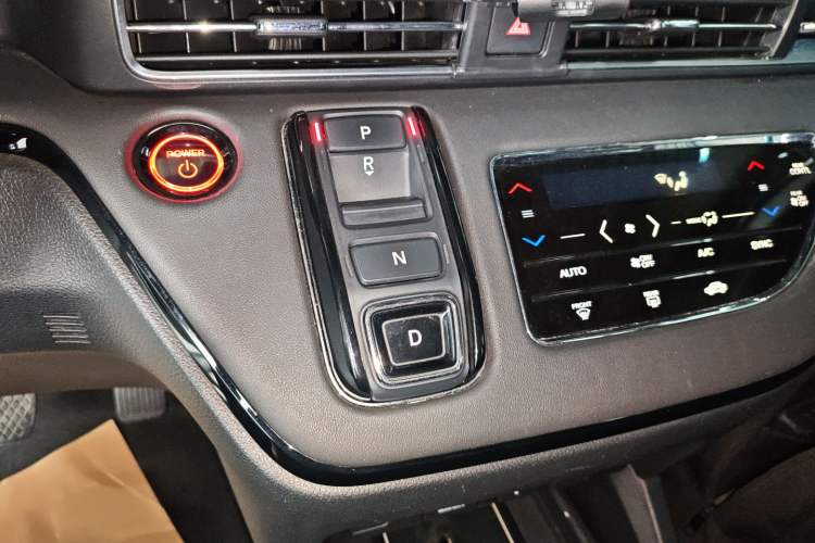 Used Honda Odyssey 2022 2.0L eHEV Sharp Enjoyment Edition Gear Lever