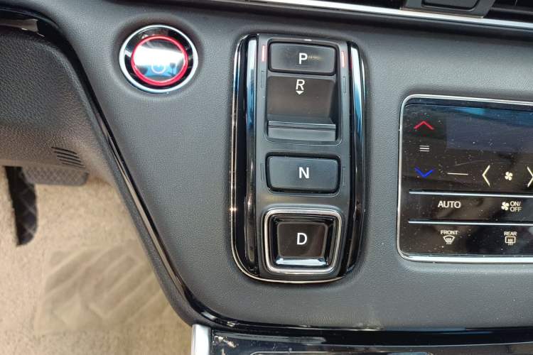 Used Honda Odyssey 2022 2.0L eHEV Sharp·Luxury Edition Gear Lever