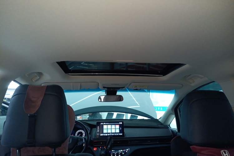 Used Honda Odyssey 2022 2.0L eHEV Sharp Enjoyment Edition Headliner