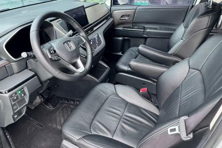 Used Honda Odyssey 2022 2.0L eHEV Sharp Enjoyment Edition Interior 1