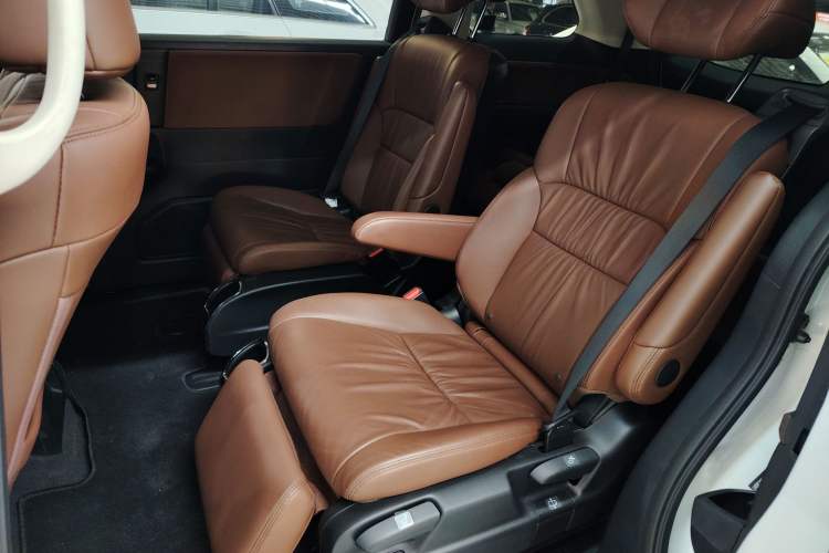 Used Honda Odyssey 2022 2.0L eHEV Sharp·Luxury Edition Interior 4