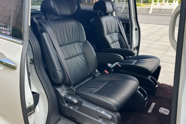 Used Honda Odyssey 2022 2.0L eHEV Sharp Enjoyment Edition Interior 5