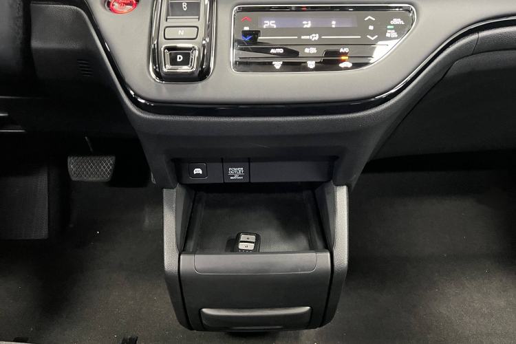 Used Honda Odyssey 2022 2.0L eHEV Sharp Enjoyment Edition Interior 6