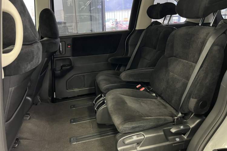 Used Honda Odyssey 2022 2.0L eHEV Sharp Enjoyment Edition Interior 9