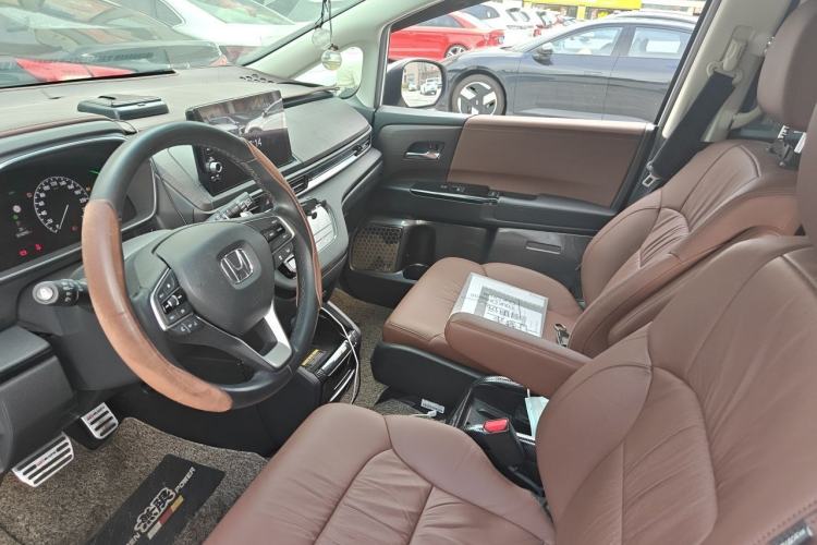 Used Honda Odyssey 2022 2.0L eHEV Sharp·Luxury Edition Left Front Seat