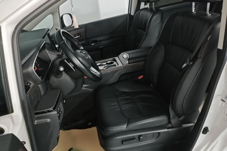 Used Honda Odyssey 2022 2.0L eHEV Sharp·Luxury Edition Left Front Seat