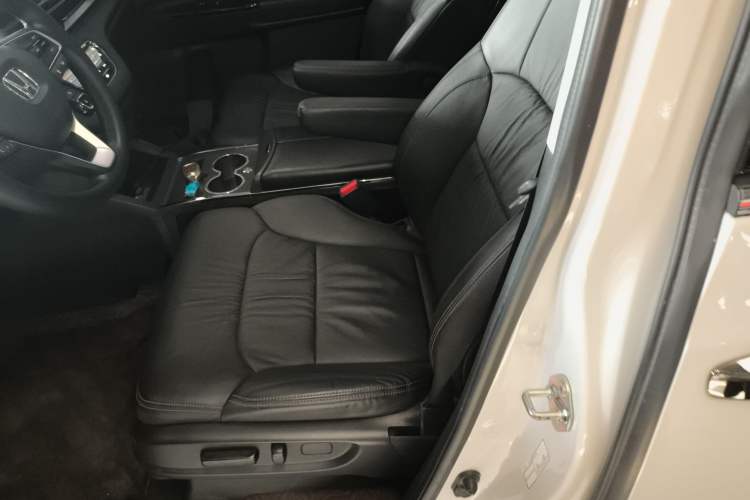 Used Honda Odyssey 2022 2.0L eHEV Sharp·Luxury Edition Left Front Seat