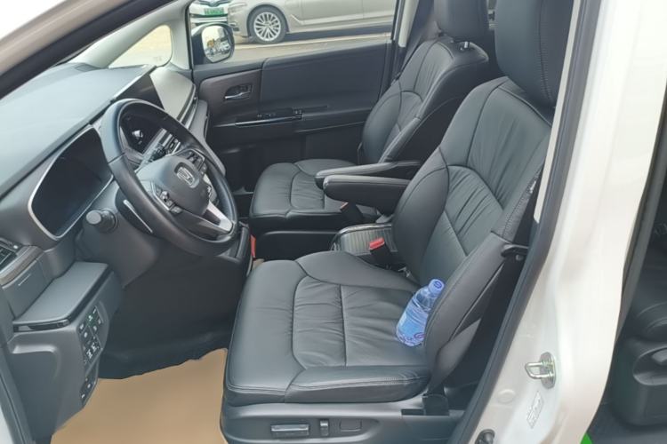 Used Honda Odyssey 2022 2.0L eHEV Sharp Enjoyment Edition Left Front Seat