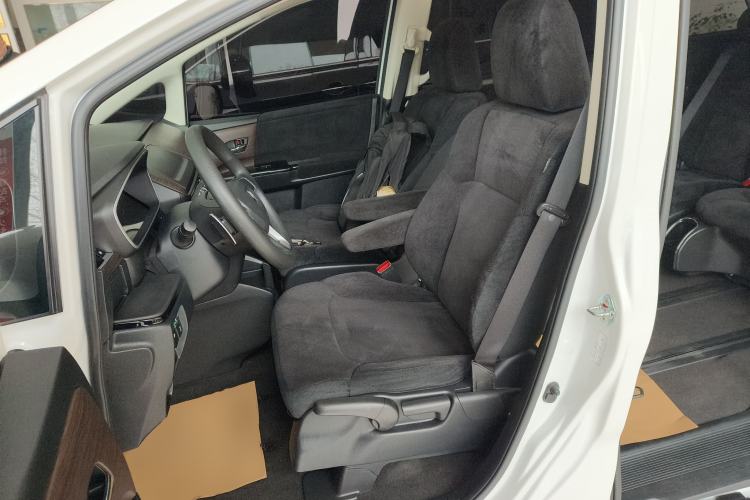 Used Honda Odyssey 2022 2.0L eHEV Sharp Enjoyment Edition Left Front Seat