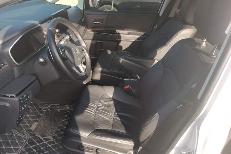 Used Honda Odyssey 2022 2.0L eHEV Sharp·Luxury Edition Left Front Seat