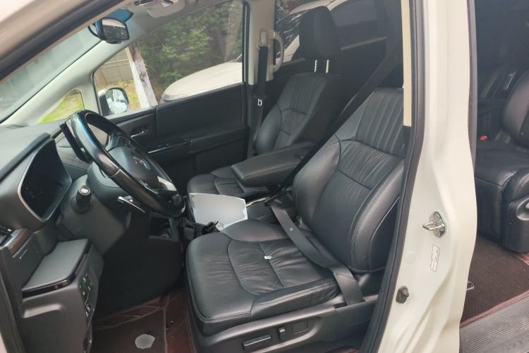 Used Honda Odyssey 2022 2.0L eHEV Sharp Supreme Edition Left Front Seat