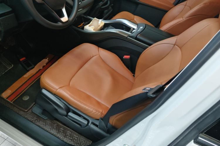 Used Honda Odyssey 2022 2.0L eHEV Sharp Enjoyment Edition Left Front Seat