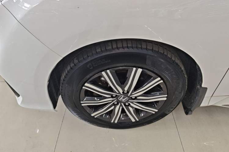 Used Honda Odyssey 2022 2.0L eHEV Sharp Enjoyment Edition Left Front Wheel Hub