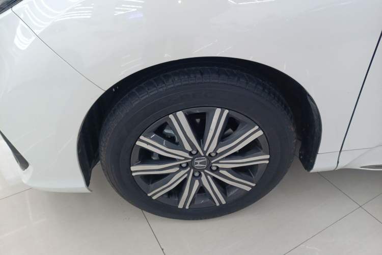 Used Honda Odyssey 2022 2.0L eHEV Sharp Enjoyment Edition Left Front Wheel Hub