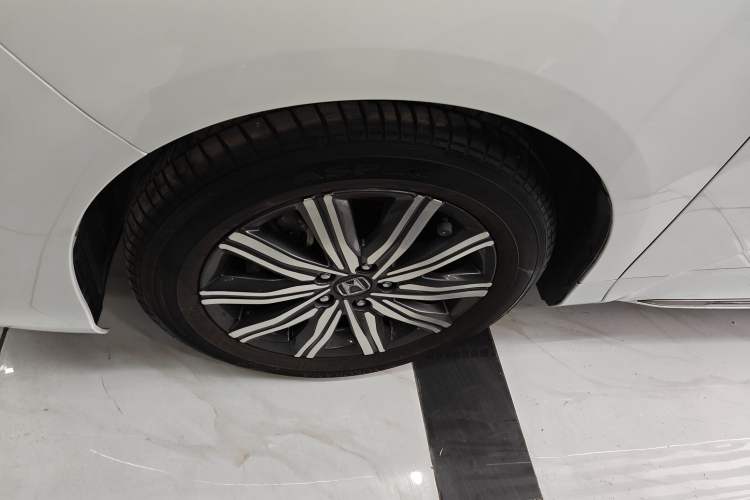 Used Honda Odyssey 2022 2.0L eHEV Sharp Enjoyment Edition Left Front Wheel Hub