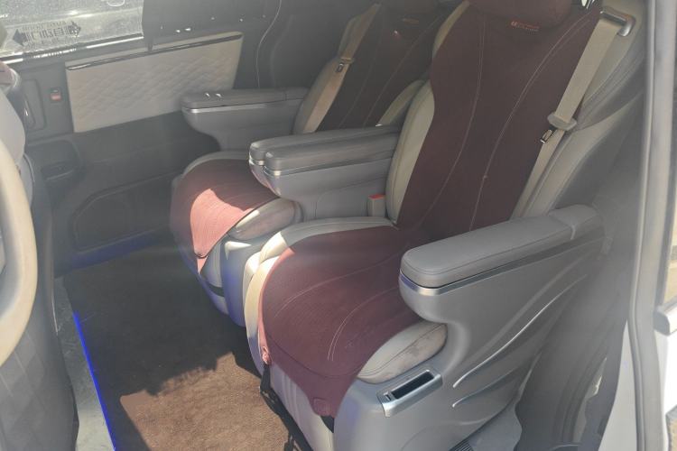 Used Honda Odyssey 2022 2.0L eHEV Sharp Enjoyment Edition Left Rear Seat