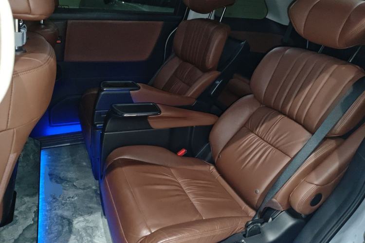 Used Honda Odyssey 2022 2.0L eHEV Sharp Supreme Edition Left Rear Seat