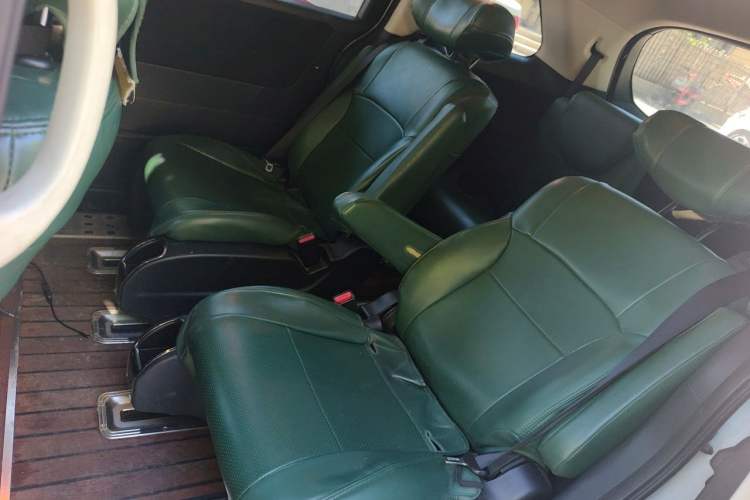 Used Honda Odyssey 2022 2.0L eHEV Sharp Enjoyment Edition Left Rear Seat