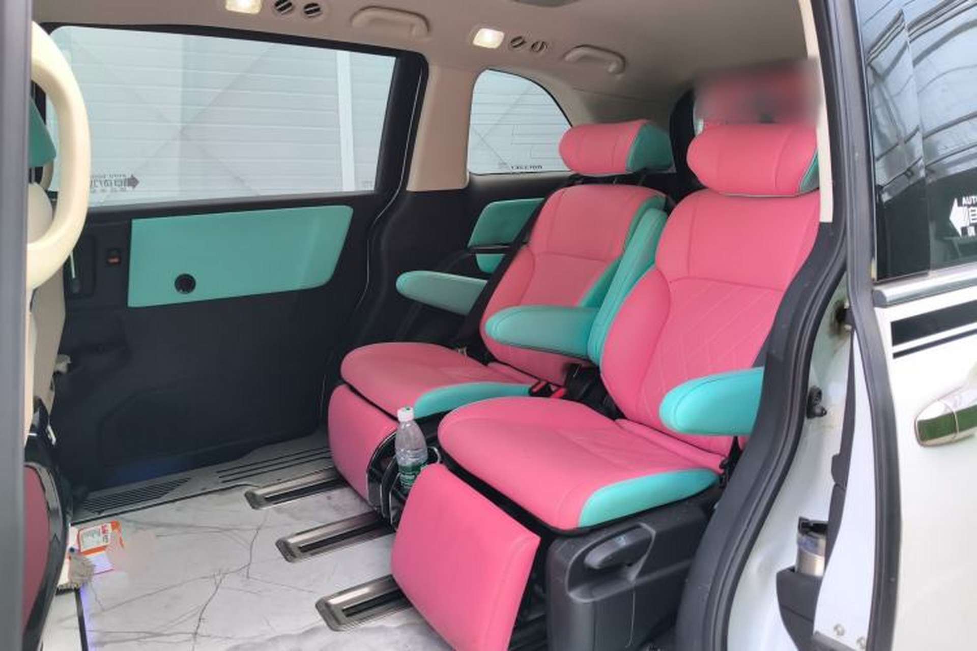Used Honda Odyssey 2022 2.0L eHEV Sharp Enjoyment Edition Left Rear Seat