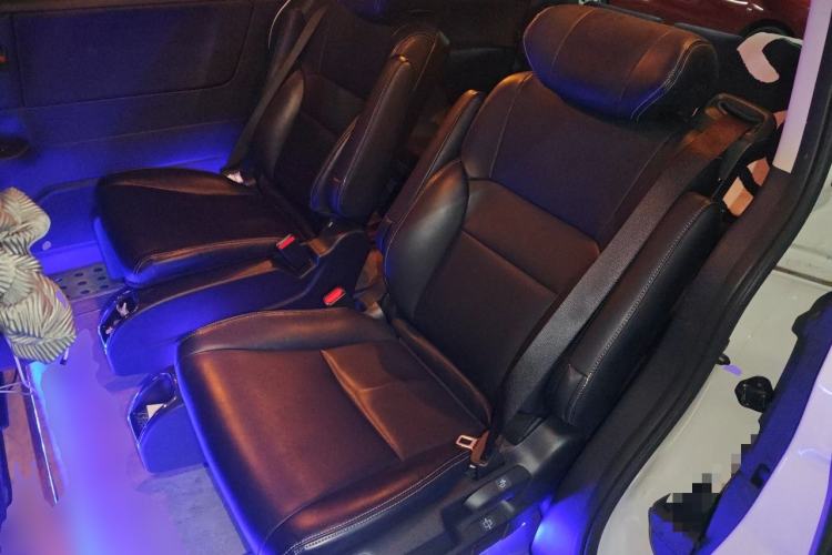 Used Honda Odyssey 2022 2.0L eHEV Sharp Enjoyment Edition Left Rear Seat