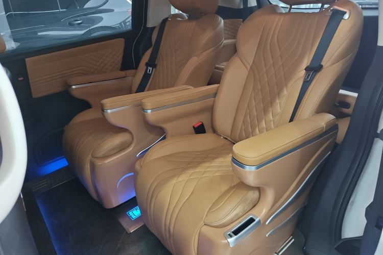 Used Honda Odyssey 2022 2.0L eHEV Sharp Enjoyment Edition Left Rear Seat