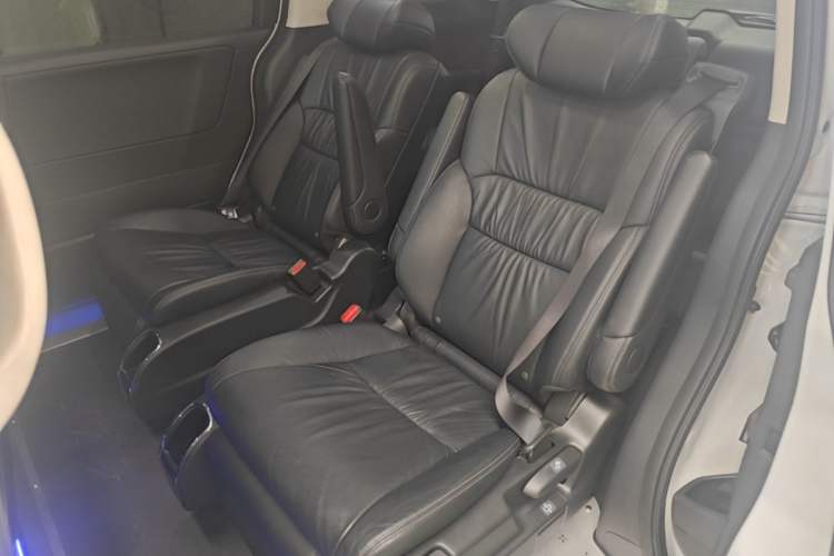 Used Honda Odyssey 2022 2.0L eHEV Sharp·Luxury Edition Left Rear Seat