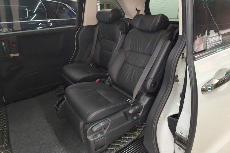 Used Honda Odyssey 2022 2.0L eHEV Sharp·Luxury Edition Left Rear Seat
