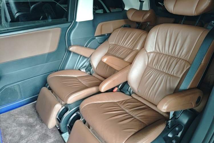 Used Honda Odyssey 2022 2.0L eHEV Sharp·Luxury Edition Left Rear Seat