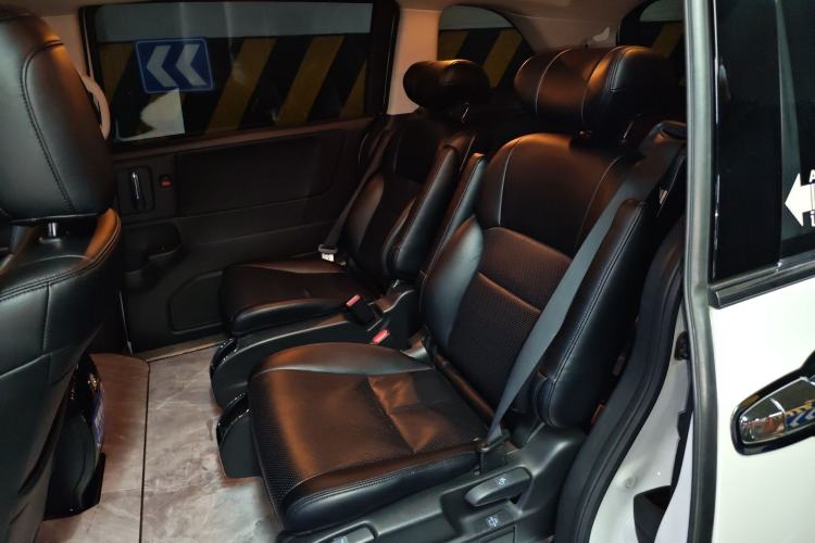 Used Honda Odyssey 2022 2.0L eHEV Sharp Enjoyment Edition Left Rear Seat