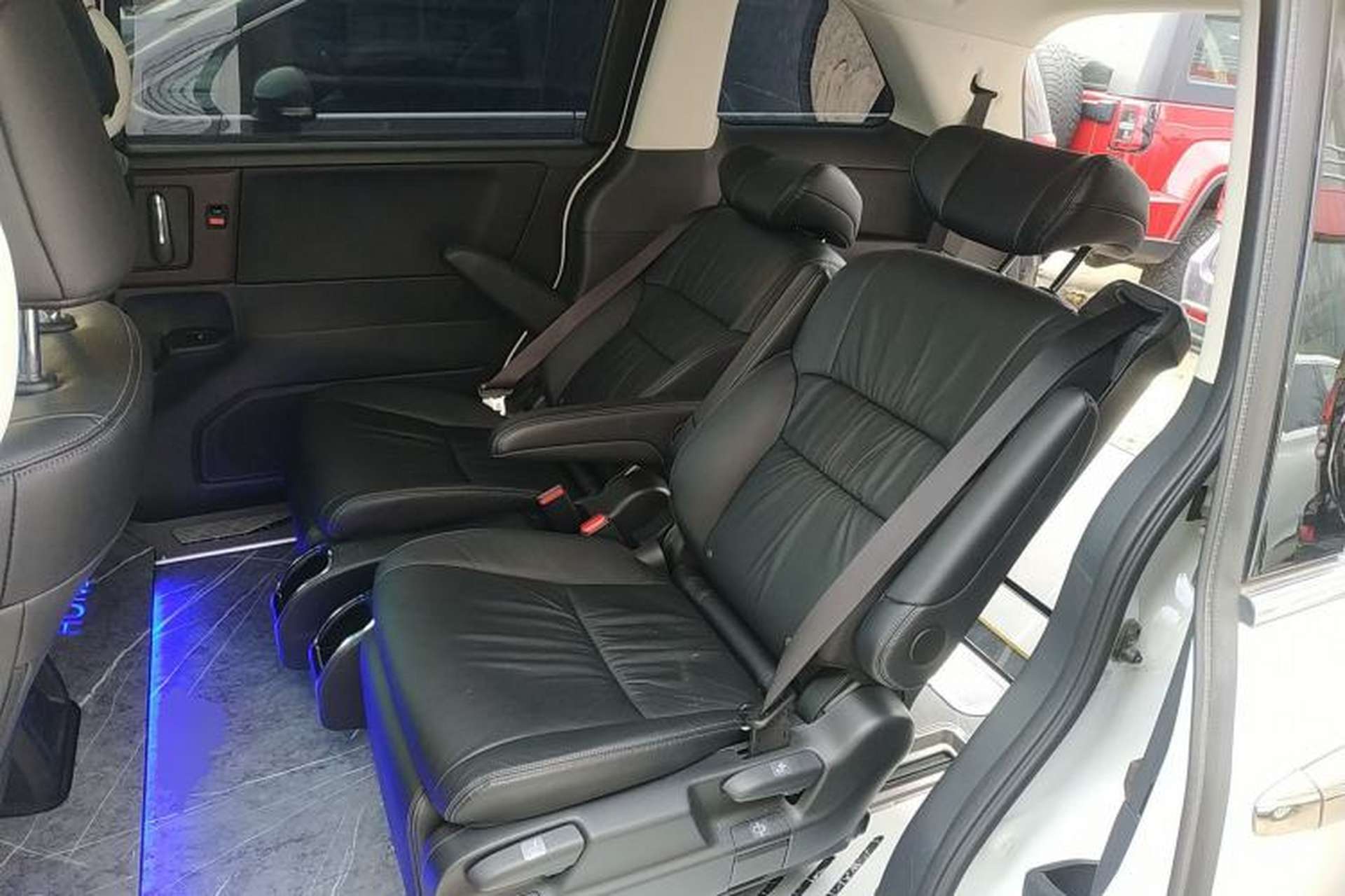 Used Honda Odyssey 2022 2.0L eHEV Sharp·Luxury Edition Left Rear Seat
