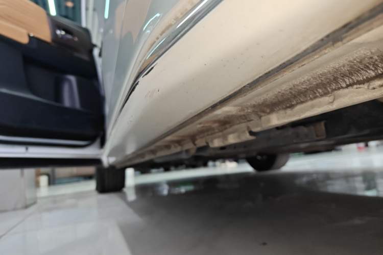 Used Honda Odyssey 2022 2.0L eHEV Sharp Enjoyment Edition Left Side Sill