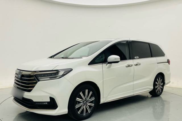 Honda Odyssey 2022 2.0L eHEV Sharp Enjoyment Edition d’occasion