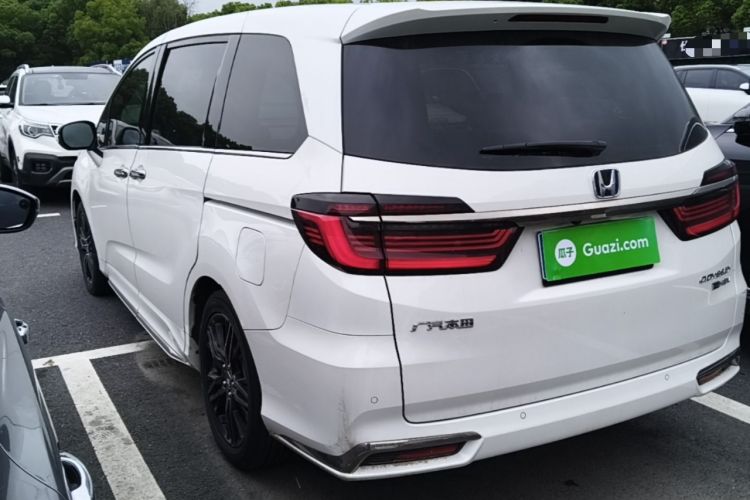 Used Honda Odyssey 2022 2.0L eHEV Sharp·Luxury Edition Rear Left 45 Deg