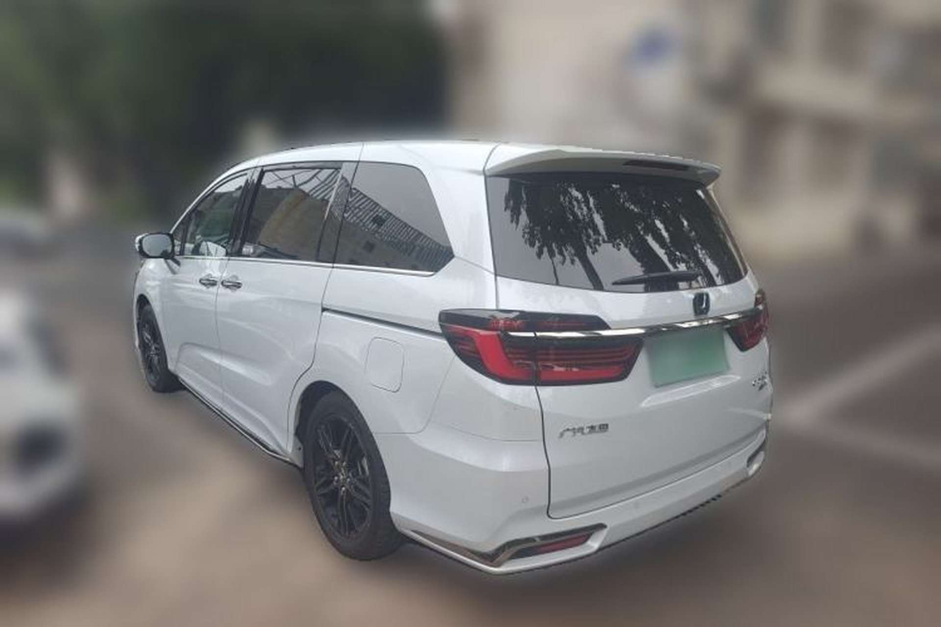 Used Honda Odyssey 2022 2.0L eHEV Sharp·Luxury Edition Rear Left 45 Deg