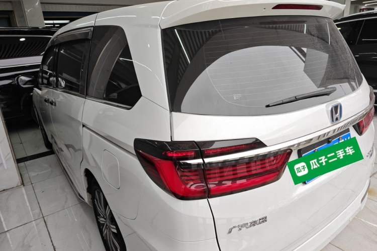 Used Honda Odyssey 2022 2.0L eHEV Sharp Enjoyment Edition Rear Left 45 Deg