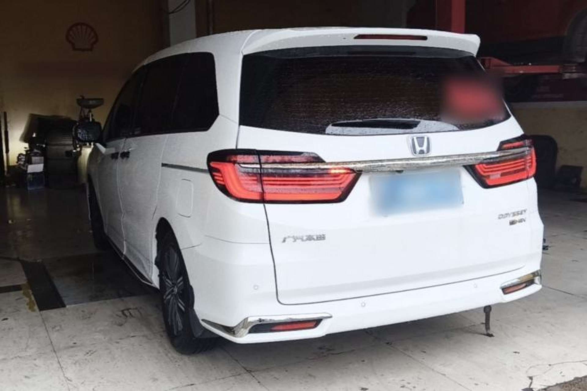 Used Honda Odyssey 2022 2.0L eHEV Sharp Enjoyment Edition Rear Left 45 Deg