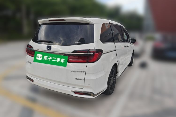 Used Honda Odyssey 2022 2.0L eHEV Sharp·Luxury Edition Rear Right 45 Deg