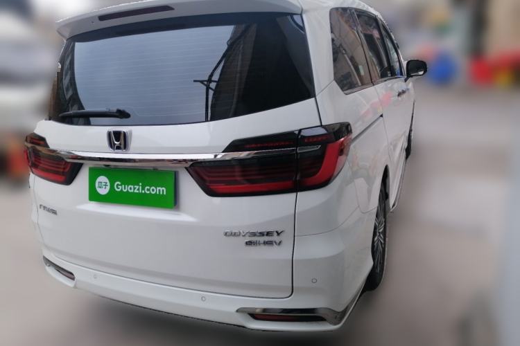 Used Honda Odyssey 2022 2.0L eHEV Sharp Enjoyment Edition Rear Right 45 Deg