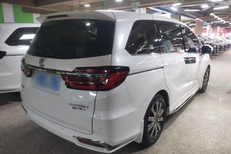 Used Honda Odyssey 2022 2.0L eHEV Sharp Enjoyment Edition Rear Right 45 Deg