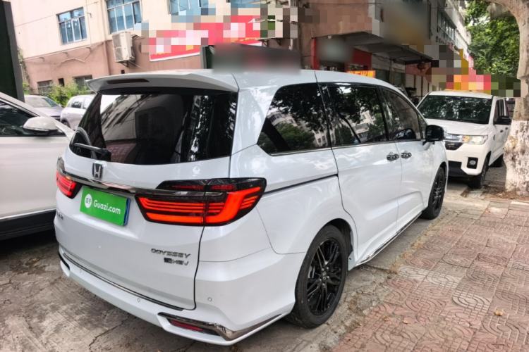 Used Honda Odyssey 2022 2.0L eHEV Sharp Supreme Edition Rear Right 45 Deg