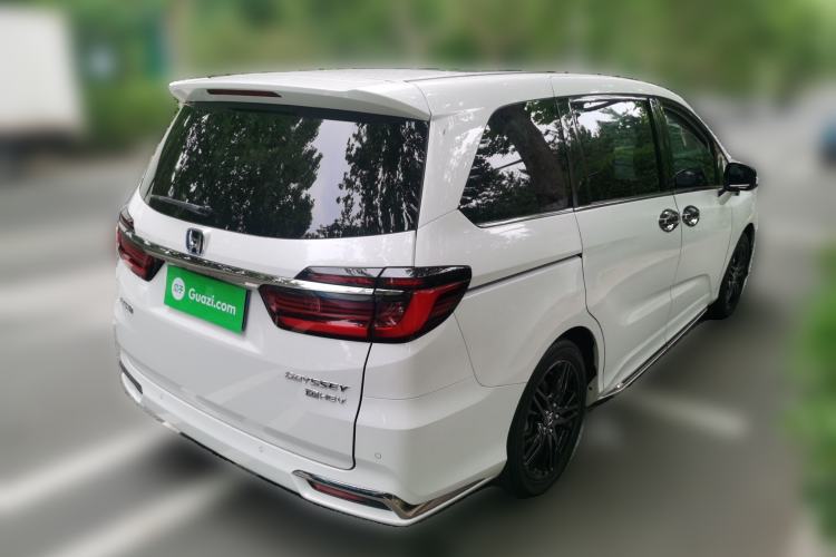 Used Honda Odyssey 2022 2.0L eHEV Sharp·Luxury Edition Rear Right 45 Deg