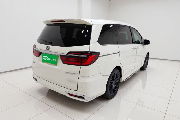 Used Honda Odyssey 2022 2.0L eHEV Sharp·Luxury Edition Rear Right 45 Deg
