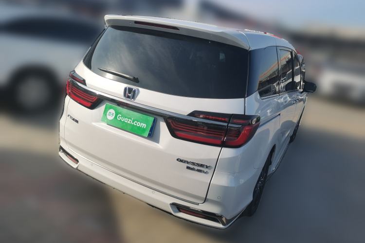 Used Honda Odyssey 2022 2.0L eHEV Sharp·Luxury Edition Rear Right 45 Deg