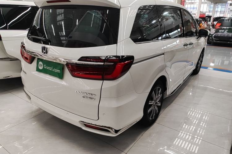 Used Honda Odyssey 2022 2.0L eHEV Sharp Enjoyment Edition Rear Right 45 Deg